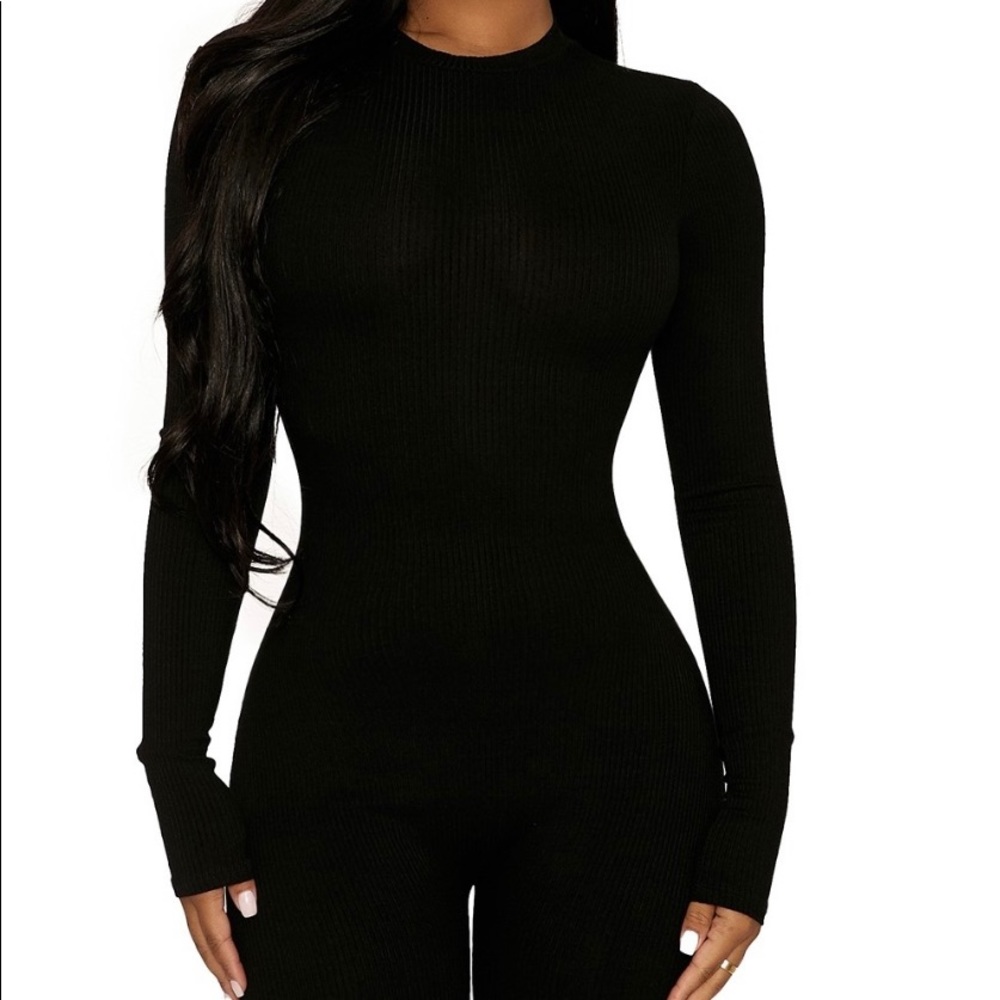 Naked Wardrobe Snatched